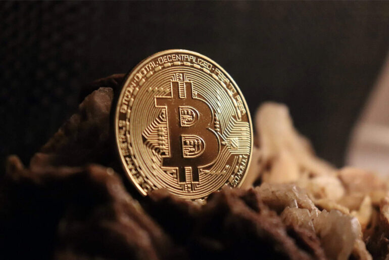 Bitcoin 6836272 1280