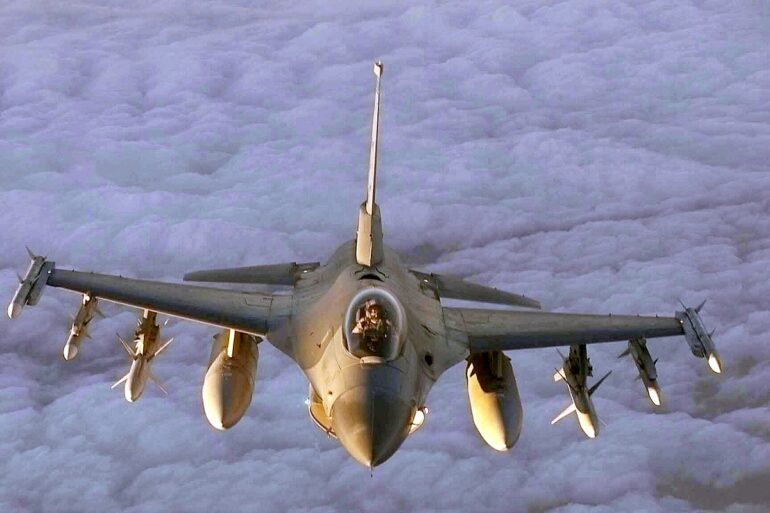 1200px f 16 1
