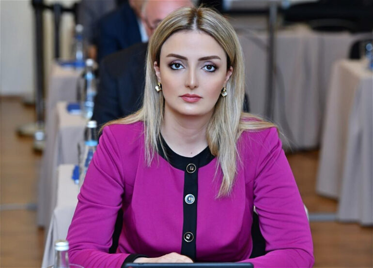 Konulnurullayeva1