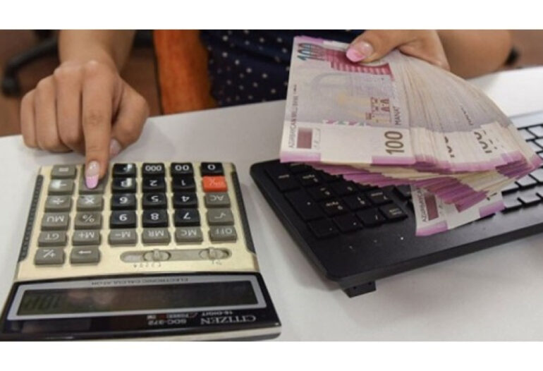 Manat 1